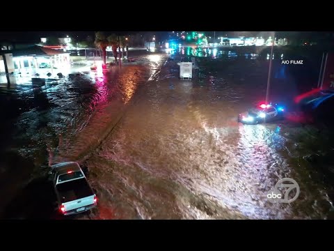 Tropical Storm Hilary: Dangerous flooding in Cathedral City, California