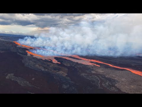 Mauna Loa Eruption: What’s Next in Hawaii for the World’s Largest Volcano