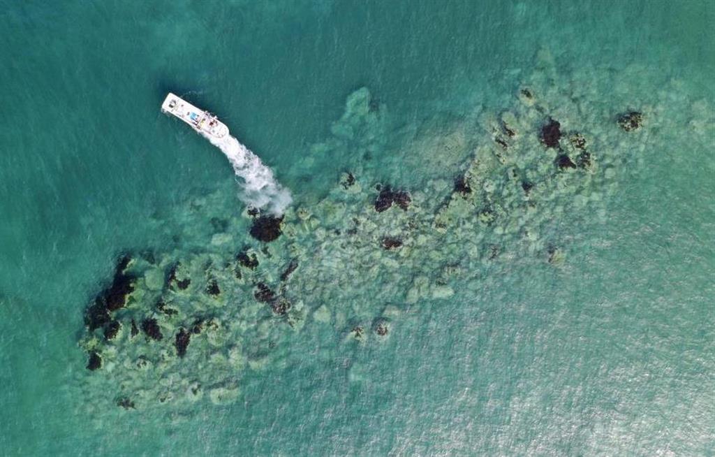 エサンベ鼻北小島消失 水深の浅い浅瀬に 海上保安庁調査結果公表