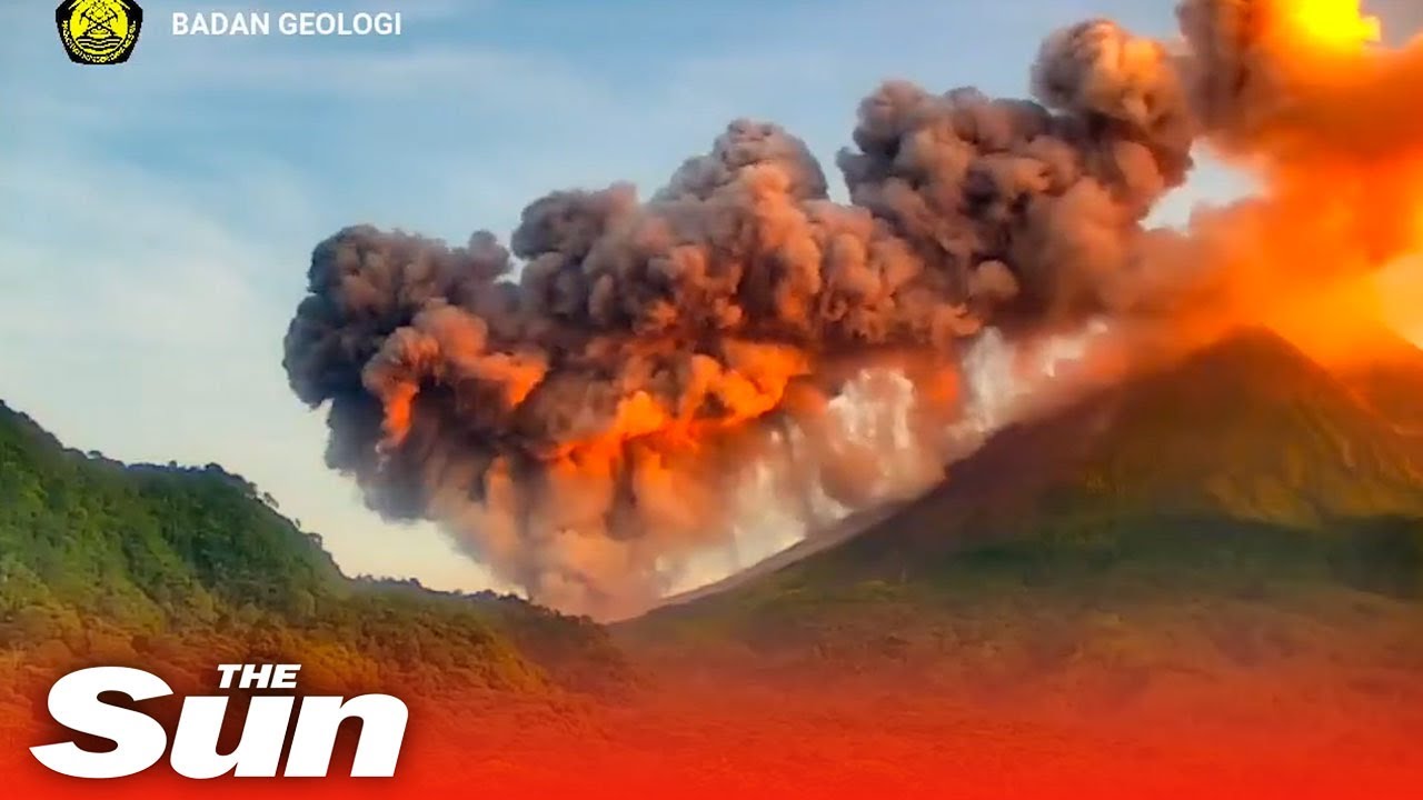 ジャワ島ムラピ山が噴火｜2023年3月11日12時12分WIB