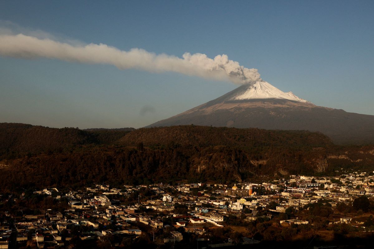 メキシコ ポポカテペトル火山